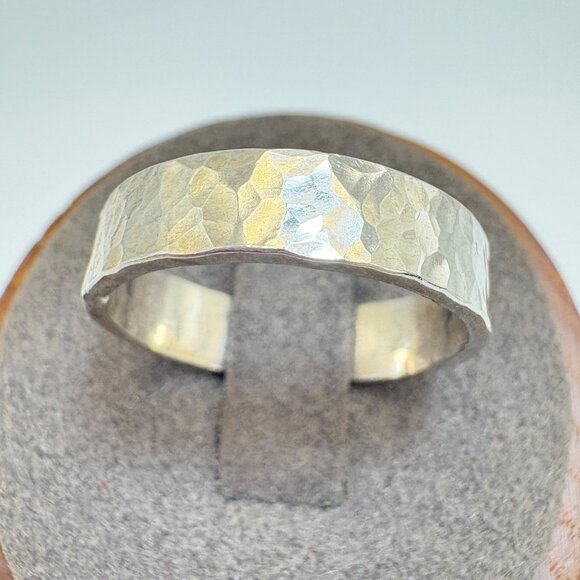 VTG Solid Sterling Silver 925 Hammered Finish Band Ring Size 9.25 - Picture 3 of 11